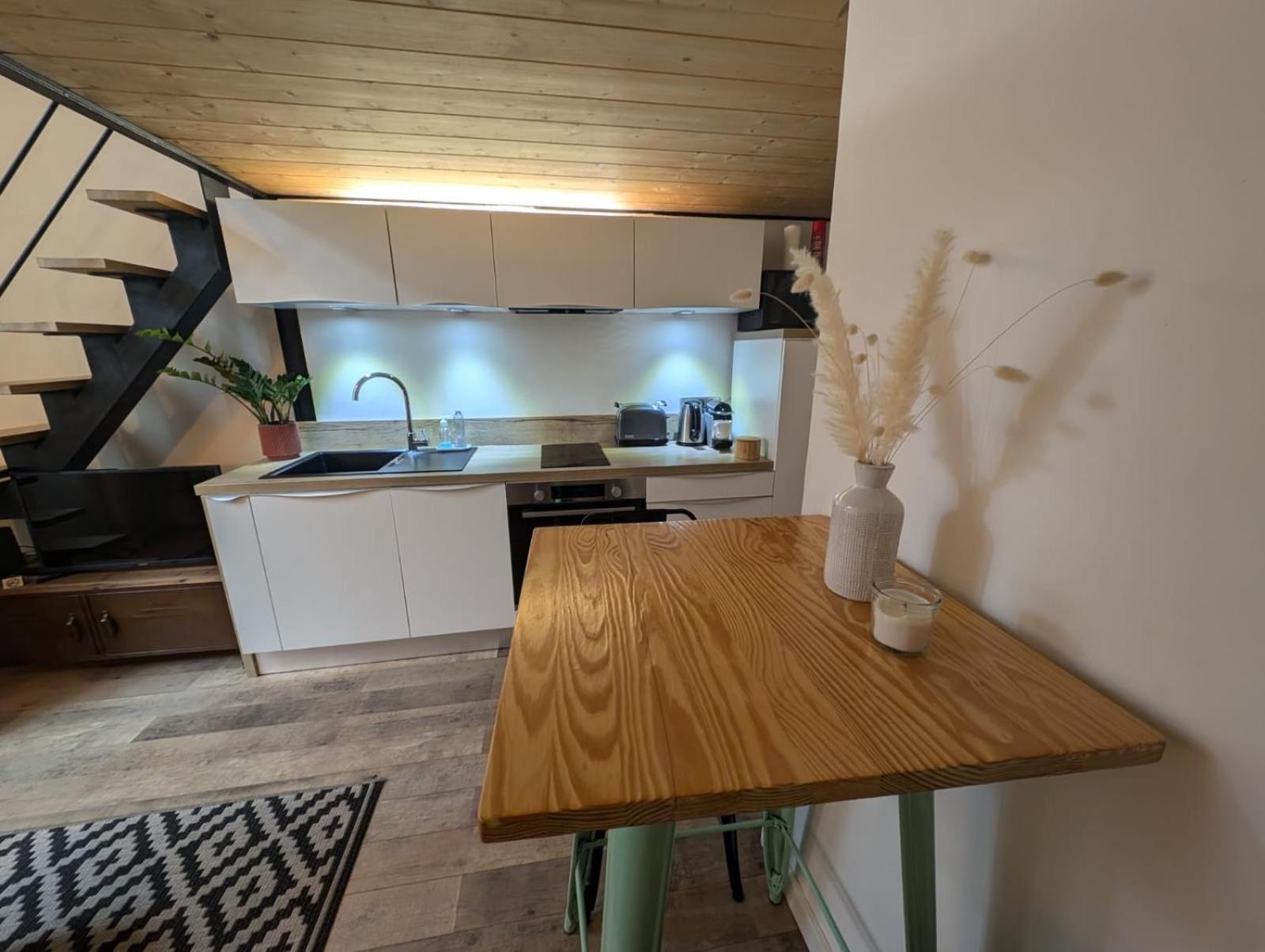 Cannes Centre - Superb Studio With Mezzanine Bagian luar foto