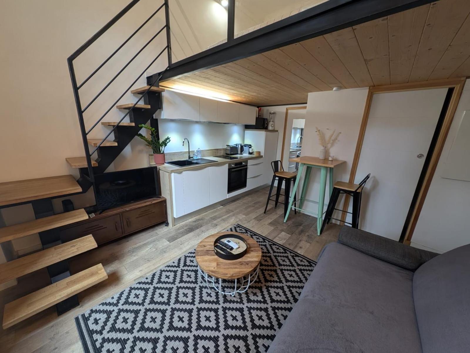 Cannes Centre - Superb Studio With Mezzanine Bagian luar foto